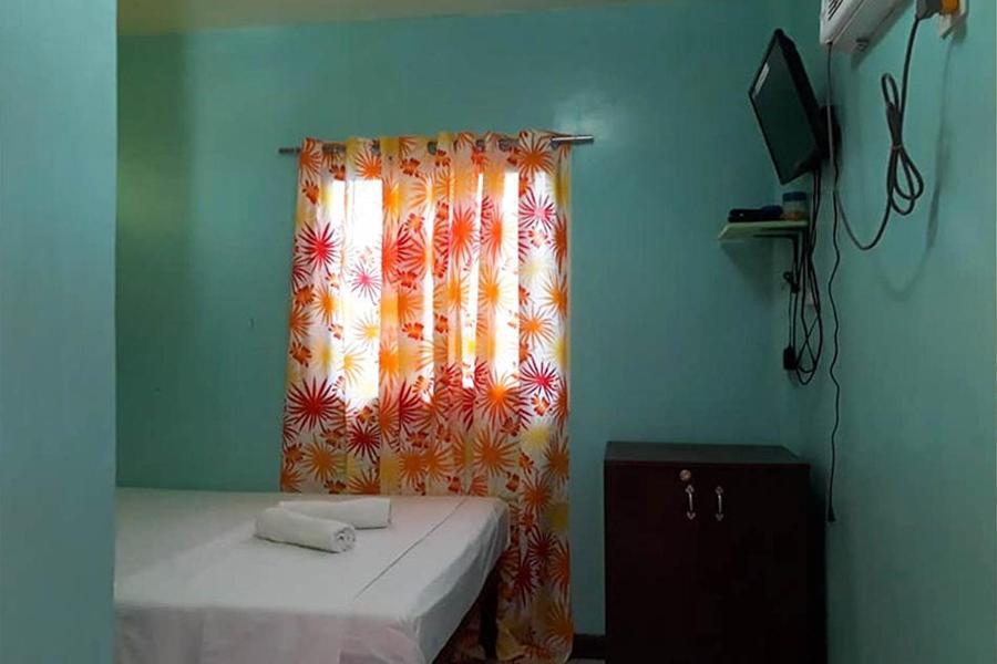 Dohibern Beach Resort Bantayan Room photo